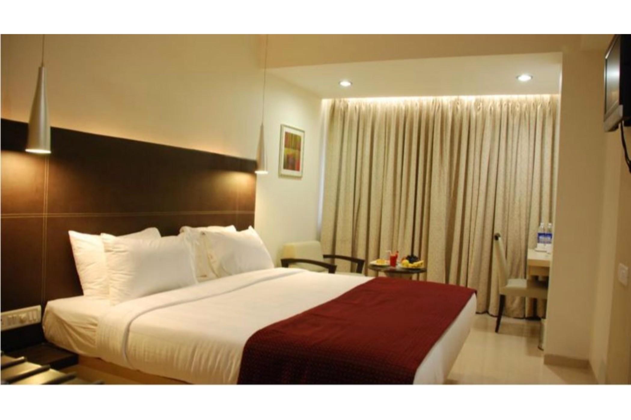The Oriental Residency Hotel Mumbai Bagian luar foto