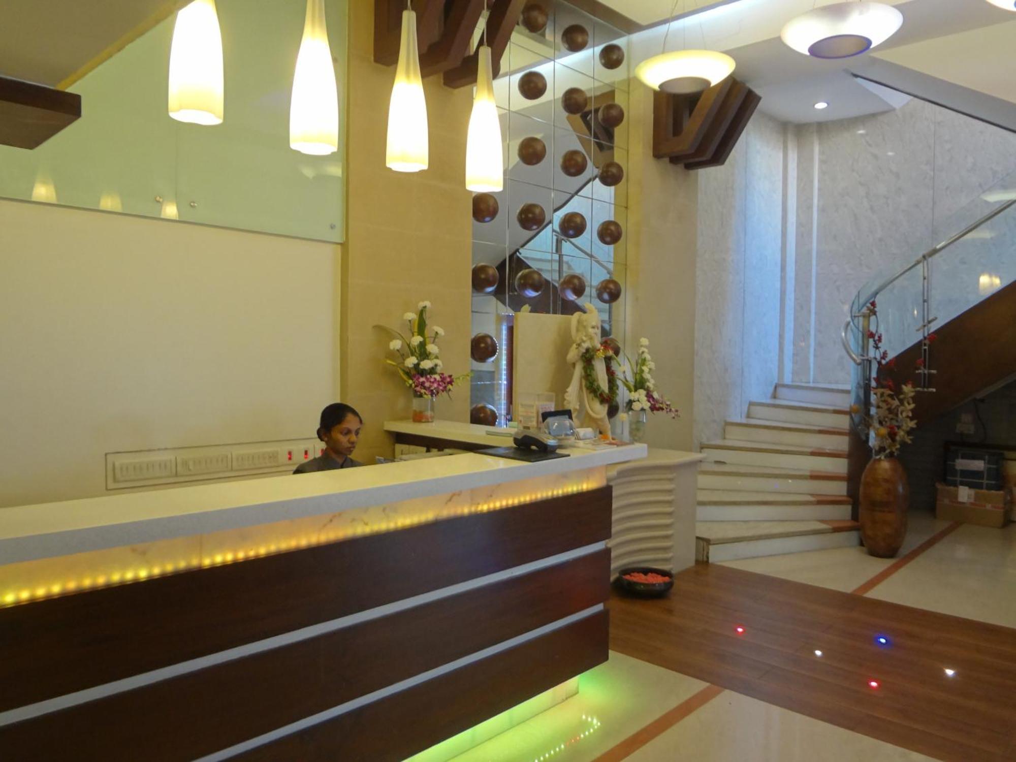 The Oriental Residency Hotel Mumbai Bagian luar foto