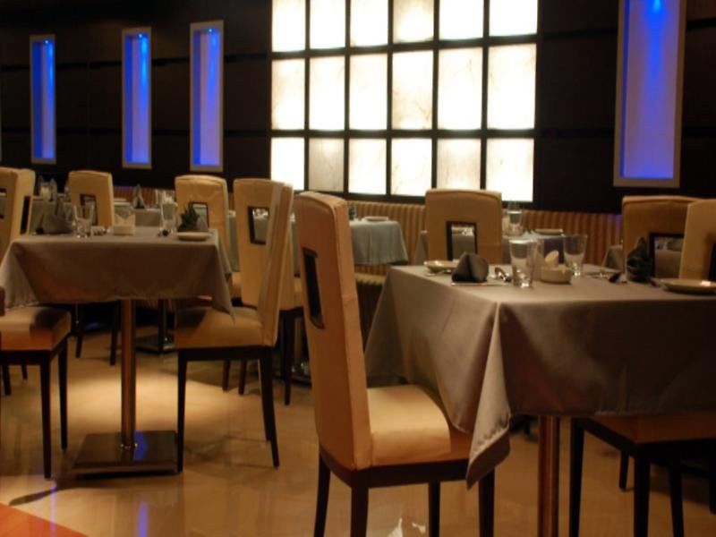 The Oriental Residency Hotel Mumbai Bagian luar foto